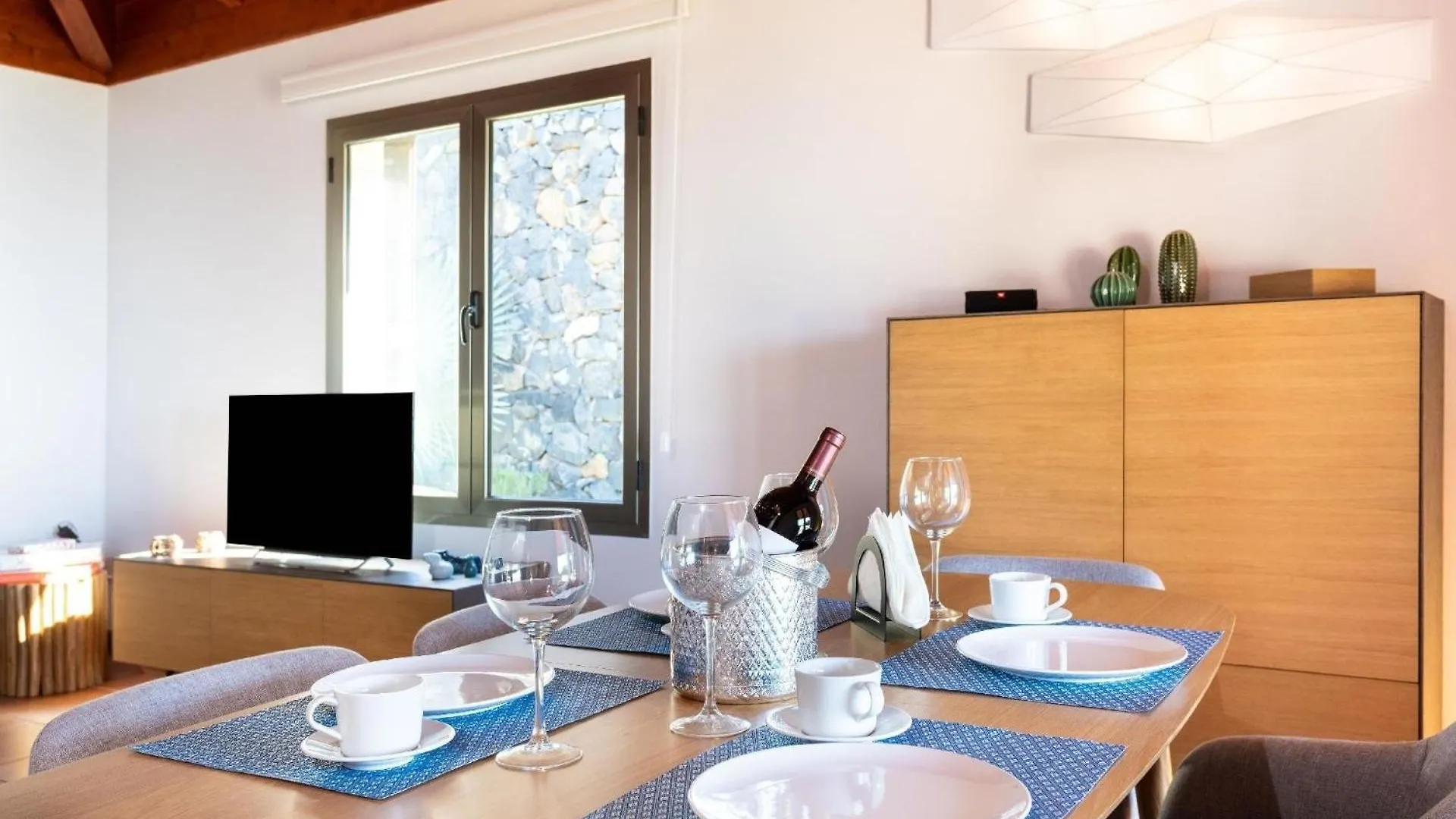 Ferienhaus Fuer 3 Personen Und 1 Kind In Juan Fernandez, Teneriffa Nordkueste Von Teneriffa El Pris